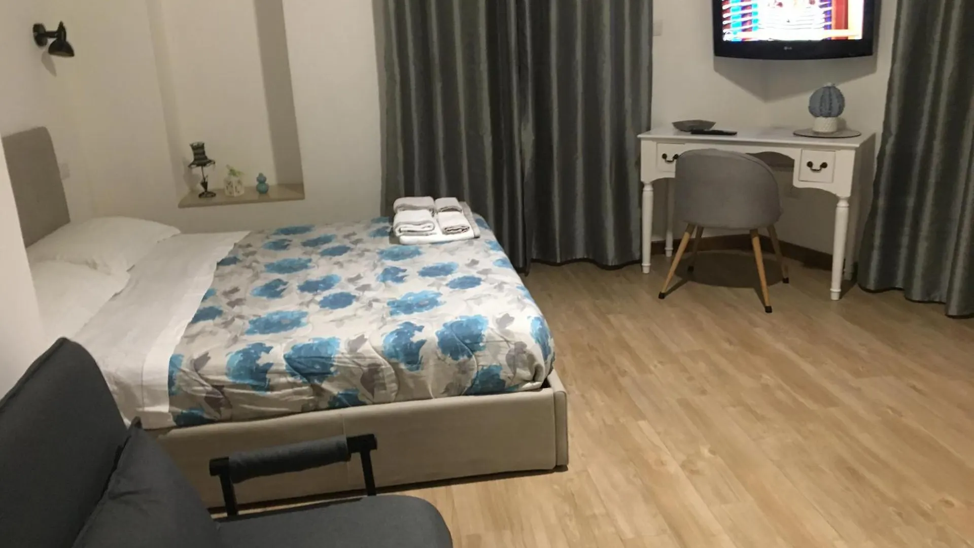 Largo Otranto - Guest House Brindisi